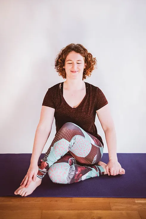 Carol_Yoga_SadanEkdemir_ (16).jpg